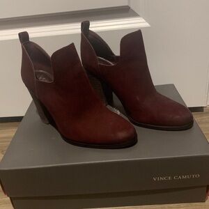 Vince Camuto Women's Maroon Ankle Booties